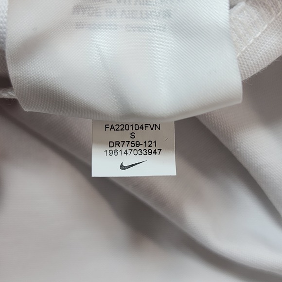 Nike ACG Insects Creepy Crawly Spider Long Sleeve Graphic T Shirt Small DR7759 - Picture 5 of 14